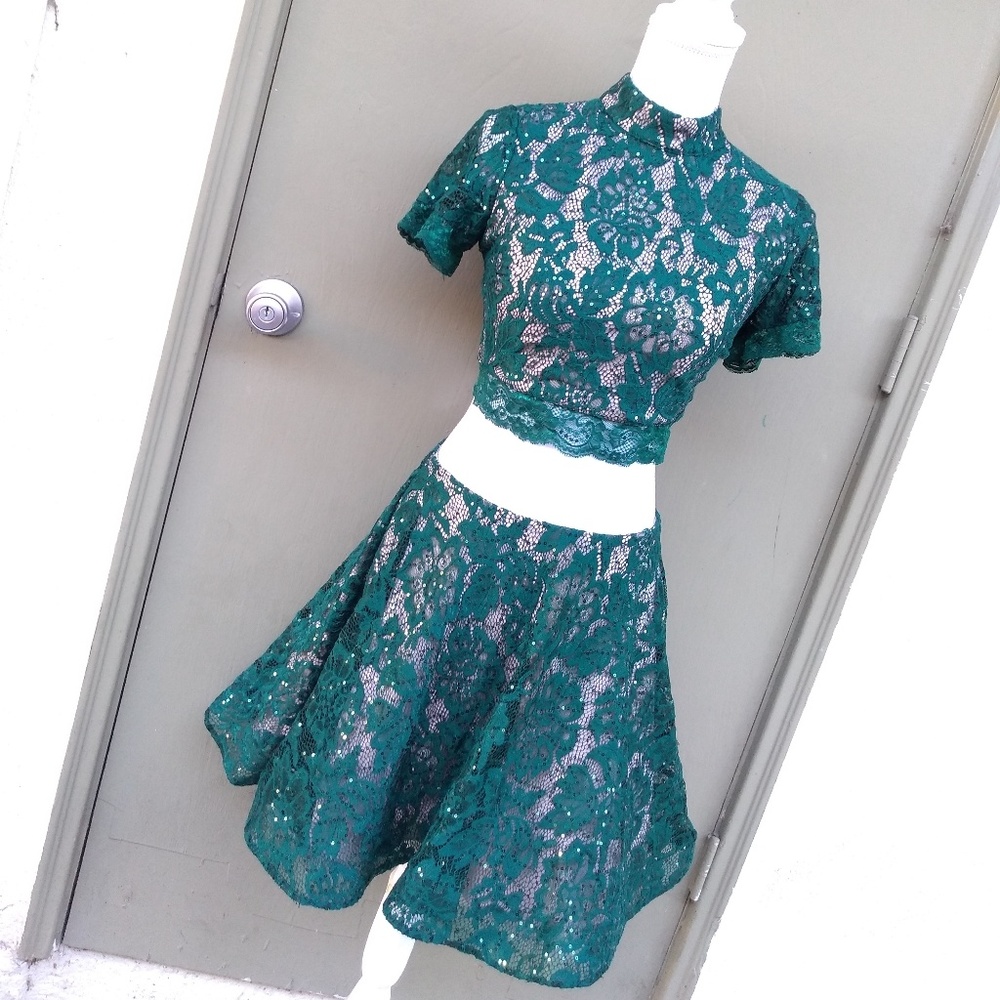 My Michelle Green Lace Two-piece Skirt Set
